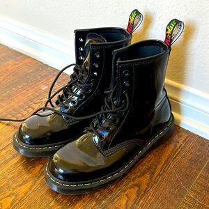 ONE OF A KIND BARELY WORN DR. MARTENS
